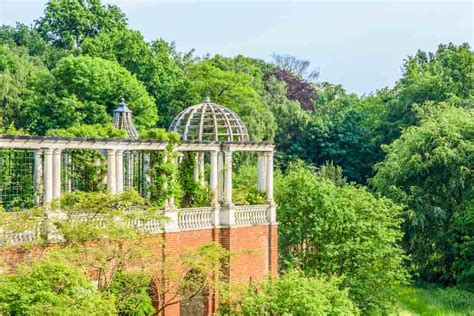 The Best London Gardens: Secret (and Not so Secret) Gardens You Have to Explore