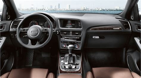 INTERIOR MOTIVES: The 2015 Audi Q5 - Military AutoSource