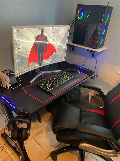 24 Gaming Desk Setup Ideas: Ways To Upgrade Your Aesthetic