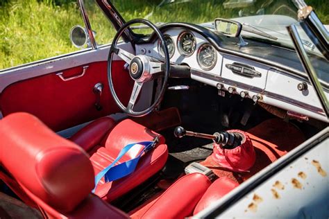 1966 Alfa Romeo Giulia 1600 Spider Interior | Barn Finds