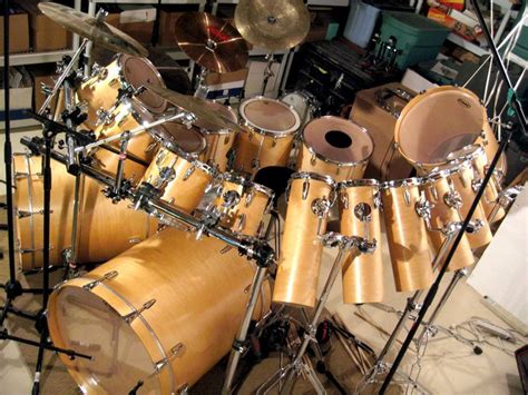 17 Best images about Monster Drum Sets on Pinterest | Toms, Pearl drums and Hardware