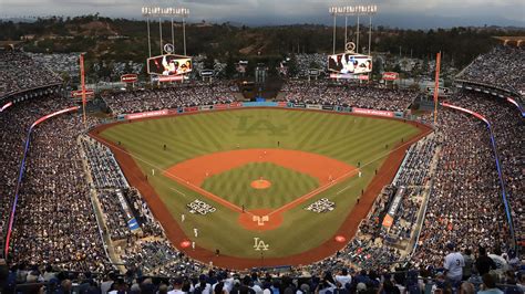 Ballparks | Los Angeles Dodgers