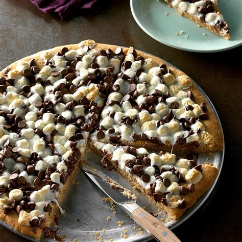 Chocolate Peanut Butter Pizza Recipe | Taste of Home