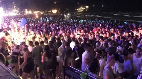 20.000 tourists took part in first Full Moon Party of 2023 - Koh Phangan Island News