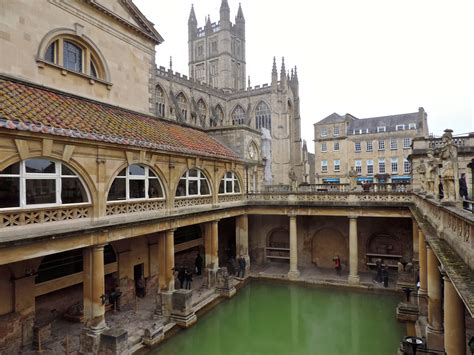 Of Golden Roses: The Roman Baths | Bath, England