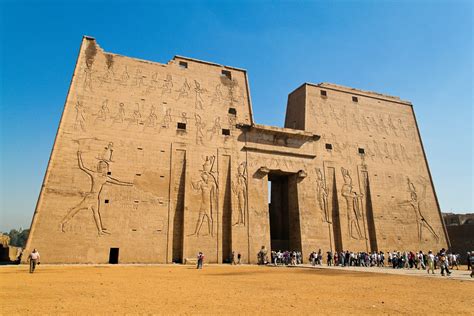 Egyptian Buildings And Monuments