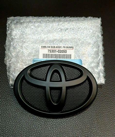 NEW TOYOTA MATT BLACK 14CM LOGO EMBLEM BADGE FOR GRILLE TOYOTA COROLLA ALTIS - International ...