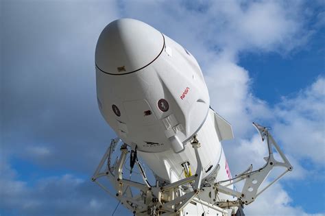 Dragon Spacecraft Mated to Falcon 9 – Commercial Crew Program