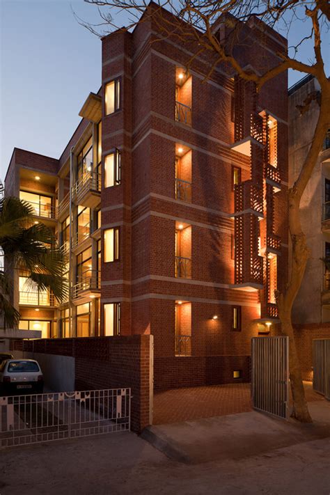 Vasant Vihar Residence / Vir.Mueller architects | ArchDaily