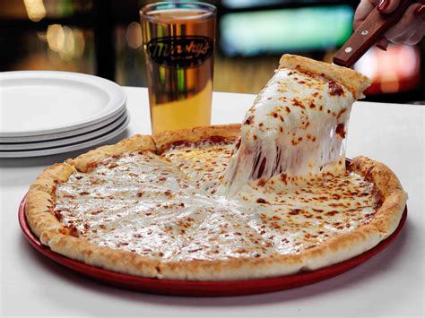 Just 10 Delicious Images Of Pizza With Cheese Oozing Out Because Why Not!