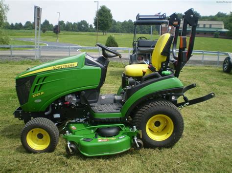 2013 John Deere 1025R Tractors - Compact (1-40hp.) - John Deere MachineFinder