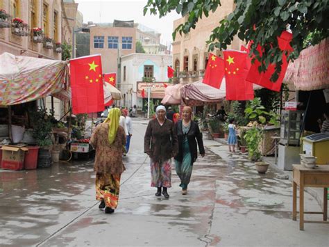 In Xinjiang, tourism erodes the last traces of Uyghur culture