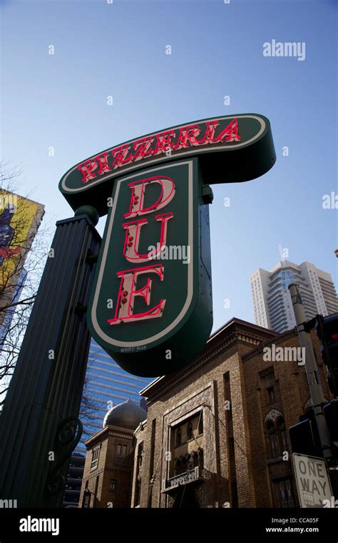 Pizzeria Due Chicago Illinois Stock Photo - Alamy