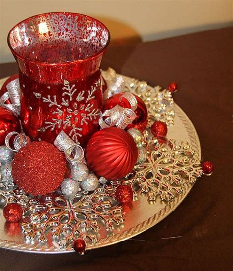 Brilliant DIY Christmas Centerpieces Ideas You Should Try 21 - HomeDecorish | Christmas candle ...