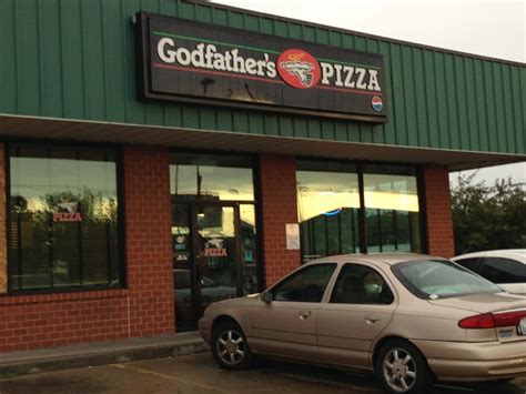 Godfather’s Pizza - Pizza - 2860 N Main St, Decatur, IL - Restaurant ...