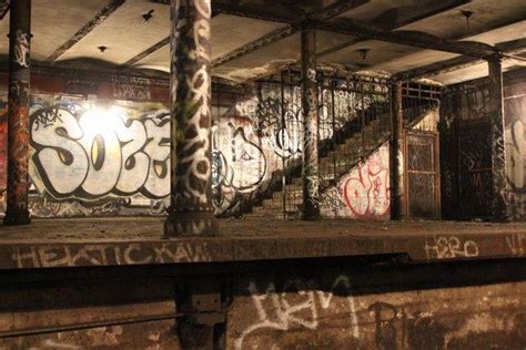 10 Abandoned Subway Stations & Forgotten Platforms of New York City - Urban Ghosts Media