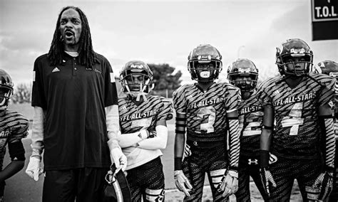 He Started a Football League | 20 Things You May Not Know About Snoop Dogg | Purple Clover