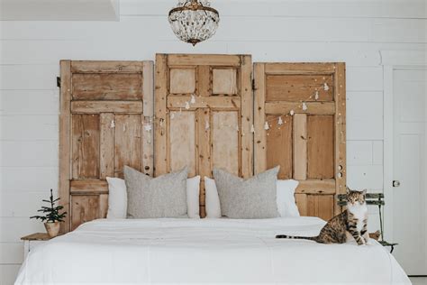 18 Dreamy DIY Headboards (From Farmhouse to Minimalist Style) | Apartment Therapy