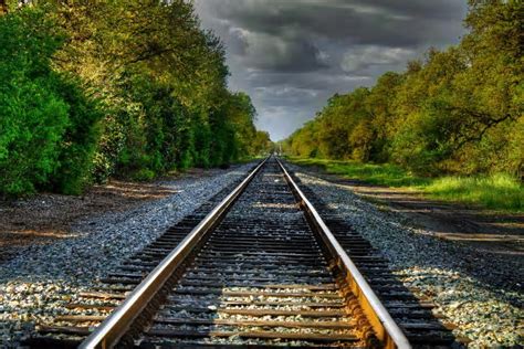 Train Track Wallpaper - WallpaperSafari