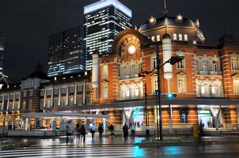 Tokyo Station's iconic brick building, witness to war, stands test of ...