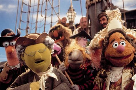 Muppet Treasure Island | Best '90s Movies on Disney+ | POPSUGAR Entertainment Photo 15