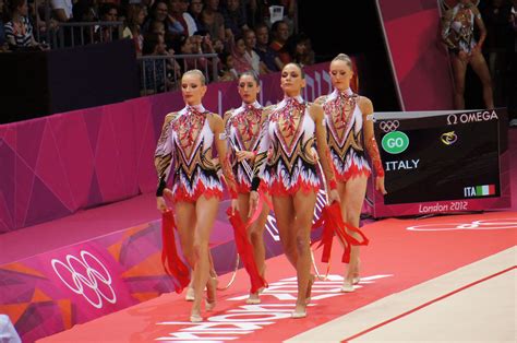 File:London 2012 Rhythmic Gymnastics - Italy.jpg - Wikimedia Commons