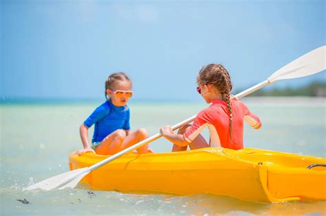 10 Best Kayaks for Kids in 2021 - How to Get Your Children Started