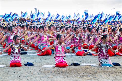 WAKATOBI WAVE 2018: Explore the Breathtaking Seas and Culture of Wakatobi - Indonesia Travel