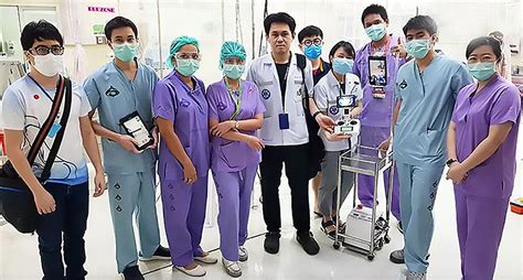 University hospital unveils robots to assist in Covid-19 cases | Thaiger