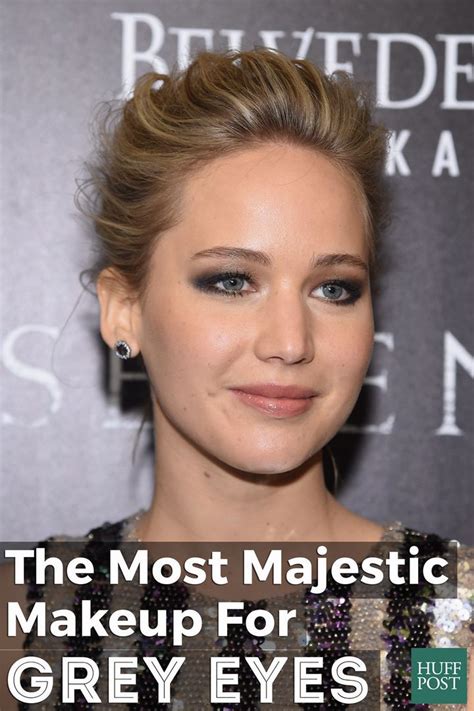 The Most Majestic Makeup For Grey Eyes | HuffPost