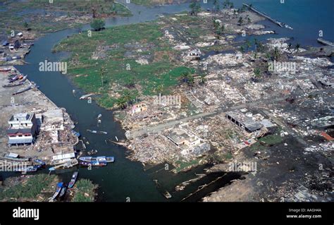 Tsunami-Banda Aceh Sumatra Indonesien 2004 Stockfotografie - Alamy