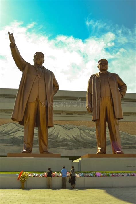 Bronze Statue of Kim Il Sung and Kim Jong Il in Mansudae, Pyongyang, North Korea Editorial Image ...