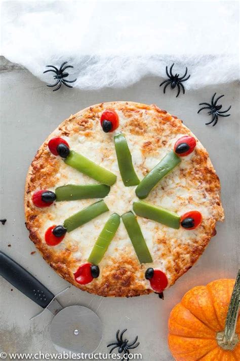 This homemade spooky Halloween pizza takes 15 minutes to prepare. All you need is 4 ingred ...