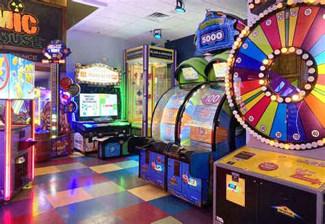 Arcade - Attractions - PiNZ Bowl