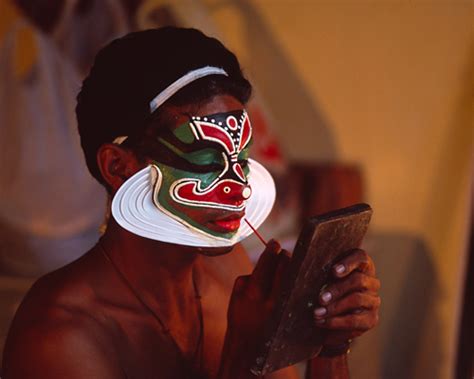 Kathakali dancers