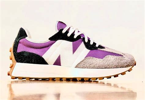 The New Balance 327 Pops Up With Purple Uppers and Gum Soles | HOUSE OF HEAT