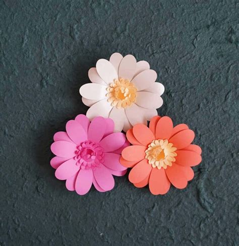 9 Easy Paper Flowers Templates