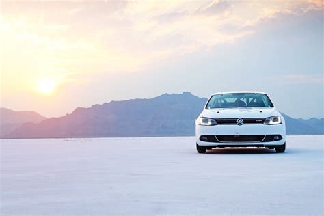 Volkswagen's Jetta Hybrid is the fastest hybrid - Sgcarmart