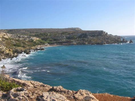 Guide to the Paradise Bay Beach Malta - Fittex