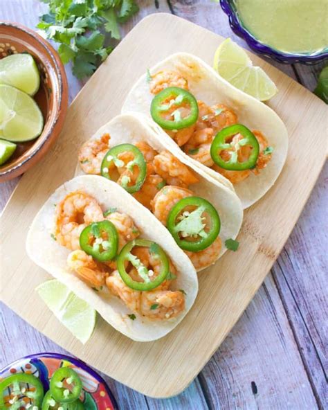 Tacos de Camaron (Shrimp Tacos) - Mamá Maggie's Kitchen