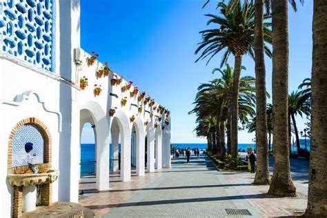 Nerja: tips, things to do and useful information to take the most of your holidays! - Solaga