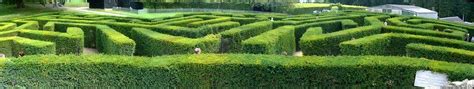 Leeds Castle Maze — Free Printable Mazes for All Ages