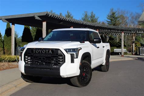 3 Reasons to Buy a 2023 Toyota Tundra, and 2 to Skip it