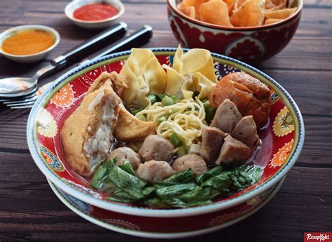 Bakso Malang Komplit Lezat Praktis Mudah Dibuat - Resep | ResepKoki