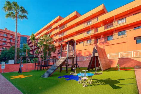 Fuengirola Beach - Fuengirola hotels | Jet2holidays