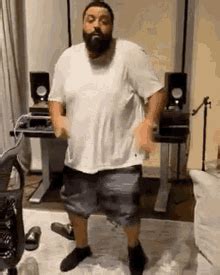 Dj Khaled Khaled Mohamed Khaled GIF - DjKhaled KhaledMohamedKhaled Dance - Discover & Share GIFs