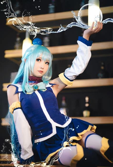 Aqua cosplay : r/Konosuba