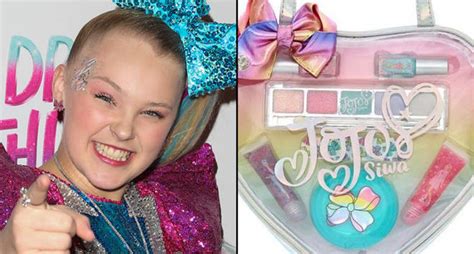 JoJo Siwa's makeup was recalled from Claire's because it contained deadly asbestos - PopBuzz