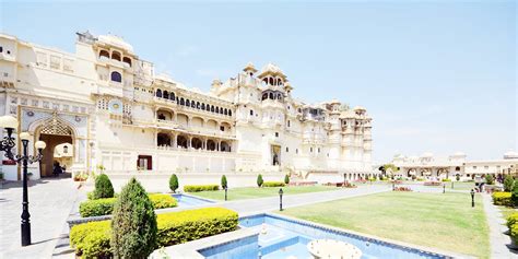 City Palace Udaipur (Entry Fee, Timings, History, Built by, Images & Location) - Udaipur Tourism ...