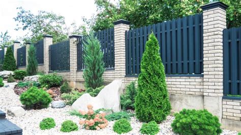 Comprehensive COLORBOND Fence Installation Guide | ClickSteel